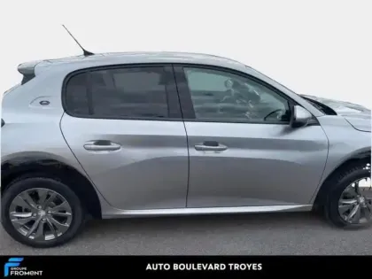 Photo 3 Peugeot 208  e- 136ch Allure Pack