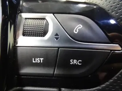 Photo 13 Peugeot 3008  HYBRID 225ch GT e-EAT8