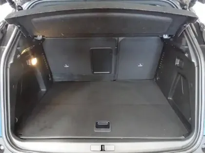 Photo 8 Peugeot 3008  HYBRID 225ch GT e-EAT8