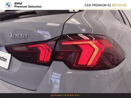 Photo 14 BMW Serie 1 Série 1 120dA 163ch M Sport DKG7