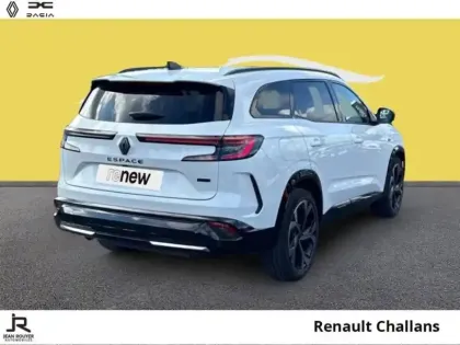 Photo 26 Renault Espace  1.2 E-Tech full hybrid 200ch esprit Alpine 7 places - 24