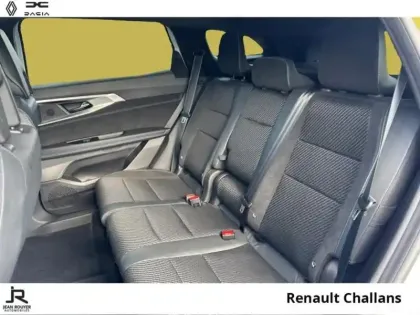 Photo 18 Renault Espace  1.2 E-Tech full hybrid 200ch esprit Alpine 7 places - 24
