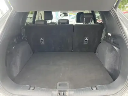 Photo 12 Ford Kuga  2.5 Duratec 190ch FHEV Vignale BVA i-AWD