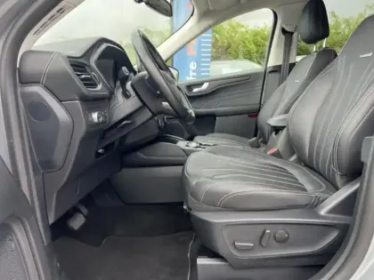 Photo 9 Ford Kuga  2.5 Duratec 190ch FHEV Vignale BVA i-AWD