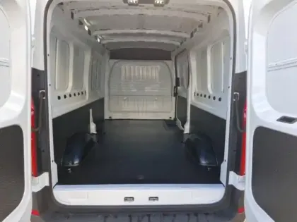 Photo 12 Maxus Deliver9  Fg e- L3H2 72 kWh