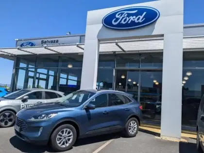 Photo 16 Ford Kuga  2.5 Duratec 190ch FHEV E85 Titanium BVA