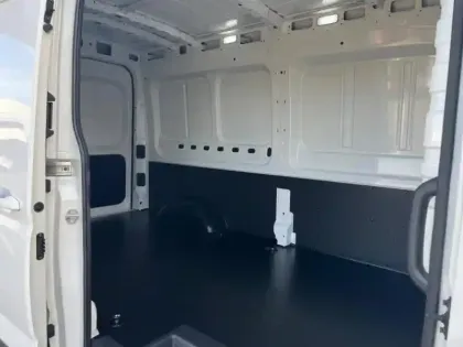 Photo 9 Maxus Deliver9  Fg e- L3H2 88 kWh