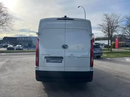 Photo 5 Maxus Deliver9  Fg e- L3H2 88 kWh