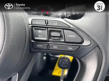 Photo 13 Toyota Yaris  120 VVT-i Dynamic 5p MY22