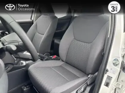 Photo 8 Toyota Yaris  120 VVT-i Dynamic 5p MY22