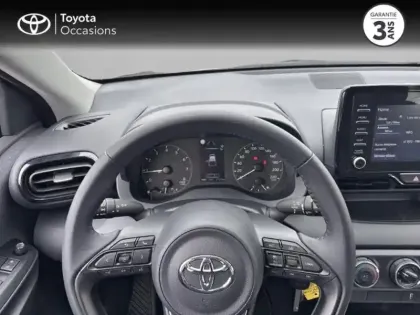 Photo 10 Toyota Yaris  120 VVT-i Dynamic 5p MY22
