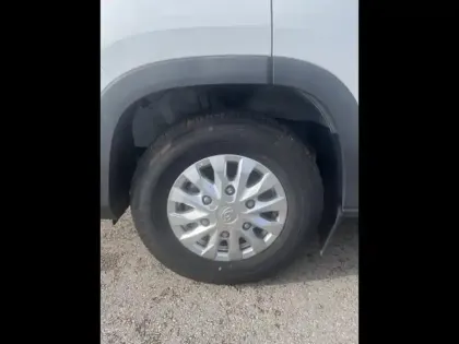 Photo 8 Maxus Deliver9  Fg e- L3H2 72 kWh Double porte coulissante