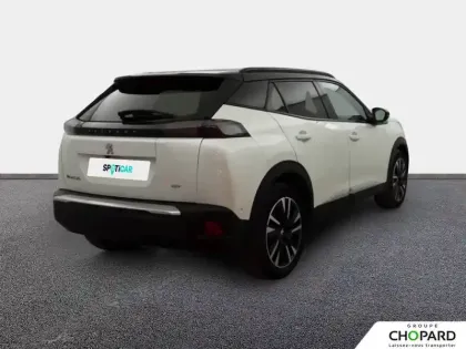 Photo 37 Peugeot 2008  PureTech 130 S&S EAT8
