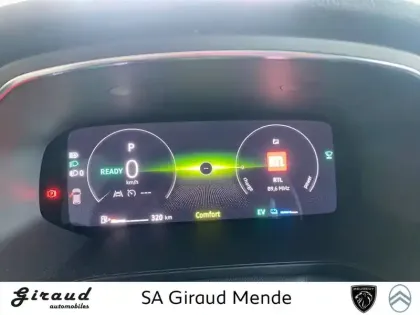 Photo 11 Renault Captur  E-Tech full hybrid 145