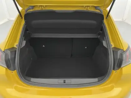 Photo 46 Peugeot 208  PureTech 100 S&S BVM6