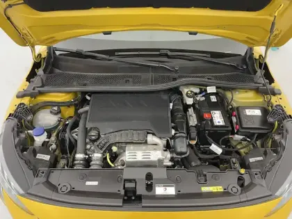 Photo 54 Peugeot 208  PureTech 100 S&S BVM6