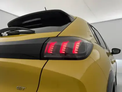 Photo 58 Peugeot 208  PureTech 100 S&S BVM6