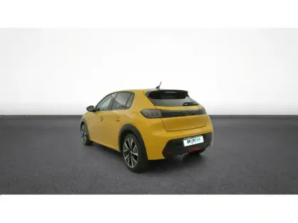 Photo 39 Peugeot 208  PureTech 100 S&S BVM6