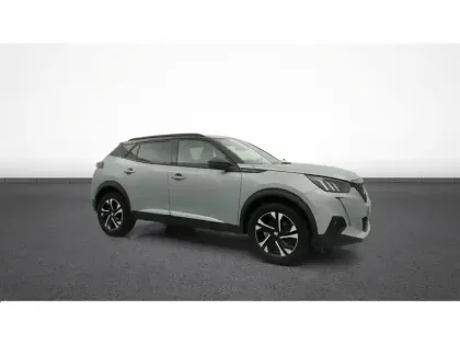 Photo 10 Peugeot 2008  PureTech 130 S&S BVM6