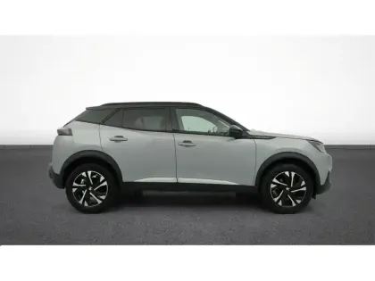 Photo 9 Peugeot 2008  PureTech 130 S&S BVM6