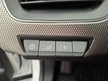 Photo 30 Renault Arkana  E-Tech full hybrid 145 GSR2