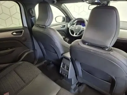 Photo 23 Renault Arkana  E-Tech full hybrid 145 GSR2