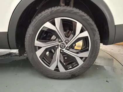 Photo 18 Renault Arkana  E-Tech full hybrid 145 GSR2