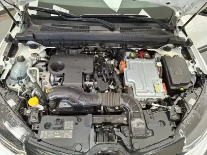 Photo 44 Renault Arkana  E-Tech full hybrid 145 GSR2