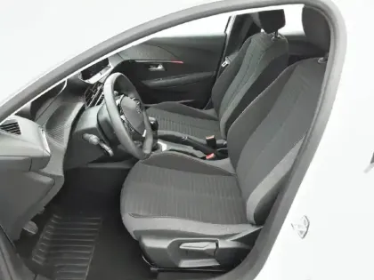 Photo 10 Peugeot 208  PureTech 75 S&S BVM5