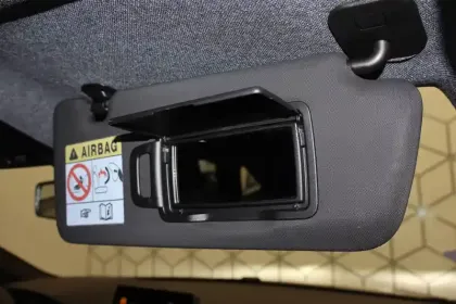 Photo 53 Renault Symbioz  E-Tech full hybrid 145