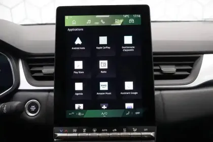 Photo 61 Renault Symbioz  E-Tech full hybrid 145