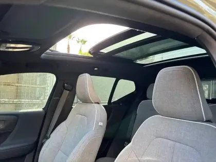 Photo 41 Volvo Ex40  Twin Performance 442 ch 1EDT