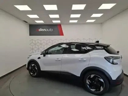 Photo 11 Renault Captur  E-Tech full hybrid 145 ch