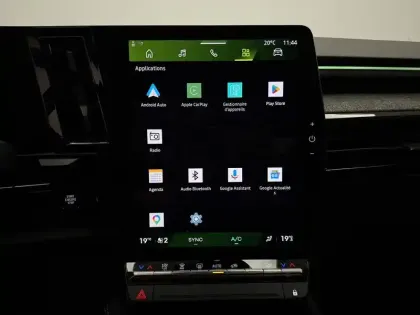 Photo 42 Renault Austral  full hybrid E-Tech 200 ch