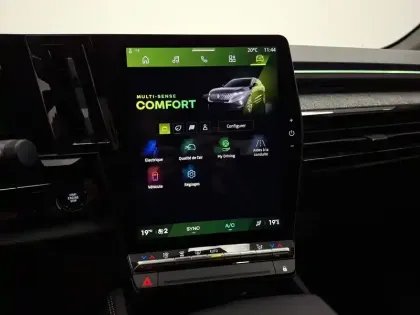 Photo 44 Renault Austral  full hybrid E-Tech 200 ch