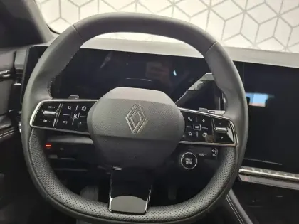 Photo 37 Renault Austral  full hybrid E-Tech 200 ch