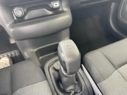 Photo 12 Citroën C4  Cactus PureTech 82