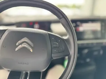 Photo 14 Citroën C4  Cactus PureTech 82