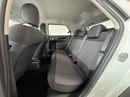 Photo 7 Citroën C4  Cactus PureTech 82