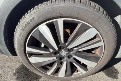 Photo 45 Peugeot 3008  Hybrid4 300 e-EAT8