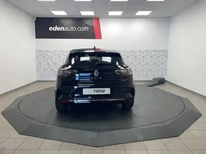 Photo 32 Renault Clio  E-Tech full hybrid 145