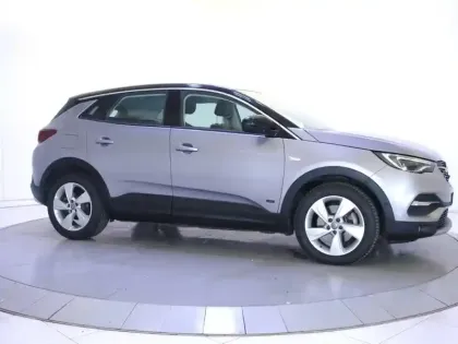 Photo 3 Opel Grandland X  Hybrid 225 ch BVA8