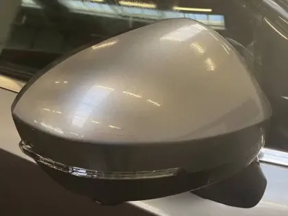 Photo 38 Nissan Qashqai  Mild Hybrid 158 ch Xtronic