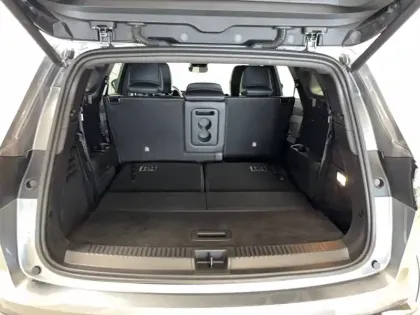 Photo 17 Renault Espace  E-Tech full hybrid 200 GSR2