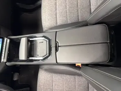 Photo 14 Renault Espace  E-Tech full hybrid 200 GSR2