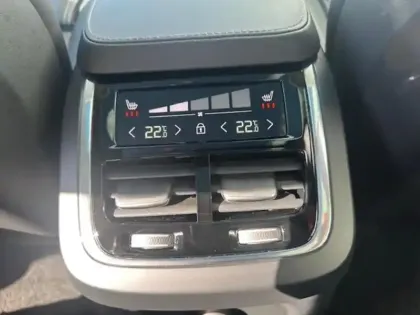Photo 17 Volvo Xc90  T8 AWD Hybride Rechargeable 455 ch Geartronic 8 7pl Ultra Style Chrome