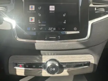 Photo 15 Volvo Xc90  T8 AWD Hybride Rechargeable 455 ch Geartronic 8 7pl Ultra Style Chrome