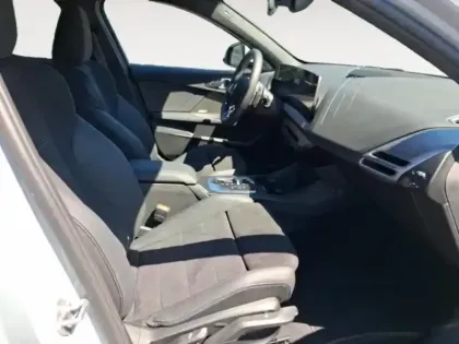 Photo 14 BMW Serie 1 Série 1 120A 170ch M Sport DKG7