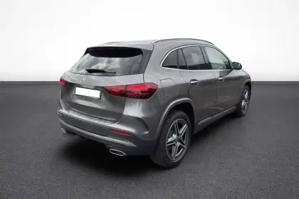 Photo 25 Mercedes GLA  250 e 8G-DCT