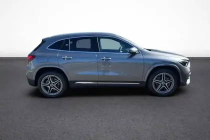 Photo 6 Mercedes GLA  250 e 8G-DCT